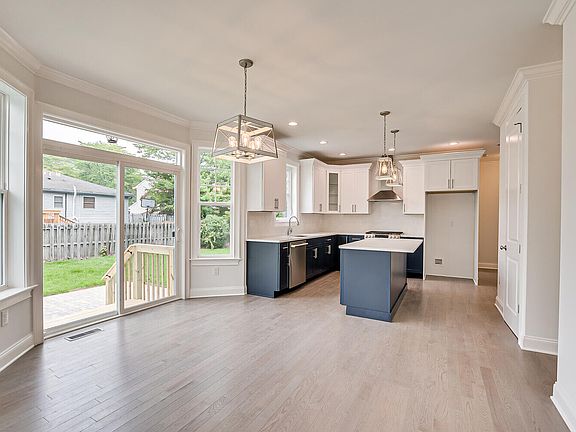 Luxury Kitchens