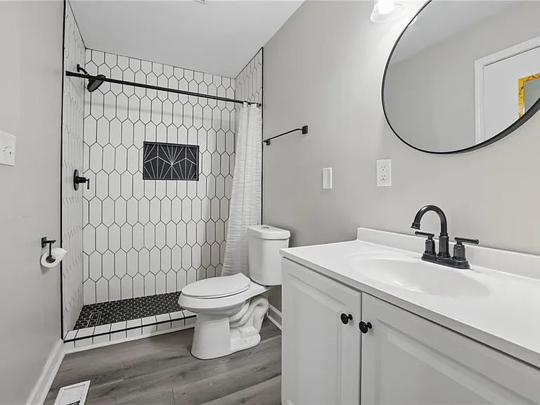 6385 Lobelia Rd SW — Photo 12