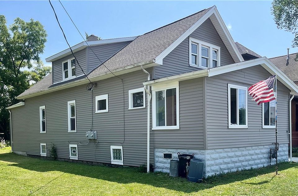1st image of 19 Andrews Ave