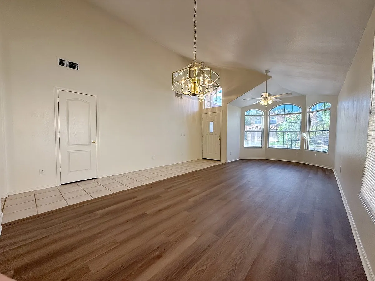 9765 W Yukon DR — Photo 2