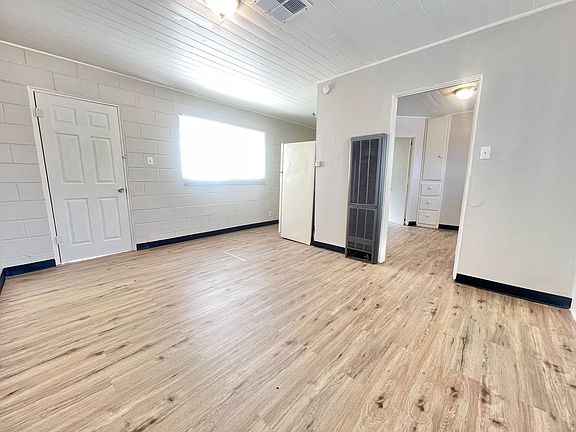 3rd image of 1028 Alvarado Dr SE Unit 7