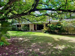 8390 SW 58th St, Miami, FL 33143