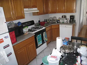 Rented by Alexiou Realty