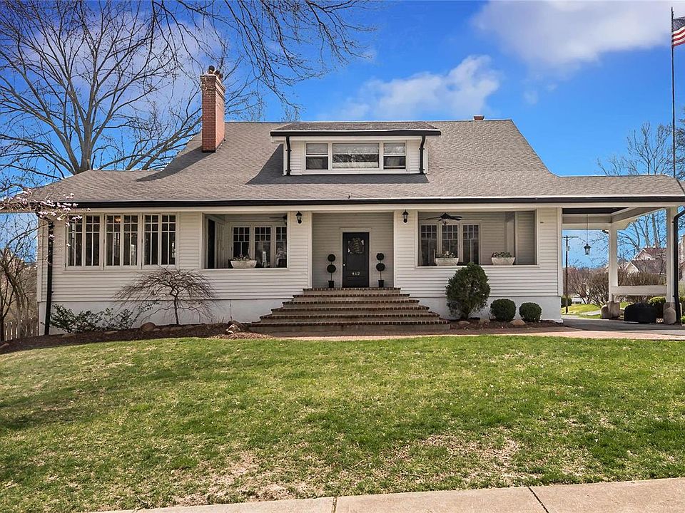 1st image of 462 Florence Ave