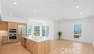 5th image of 1601 Rivington