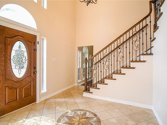 2nd image of 7020 Club Creek Dr