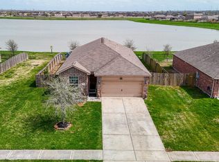 9803 Garnet Grove Dr, Iowa Colony, TX 77583