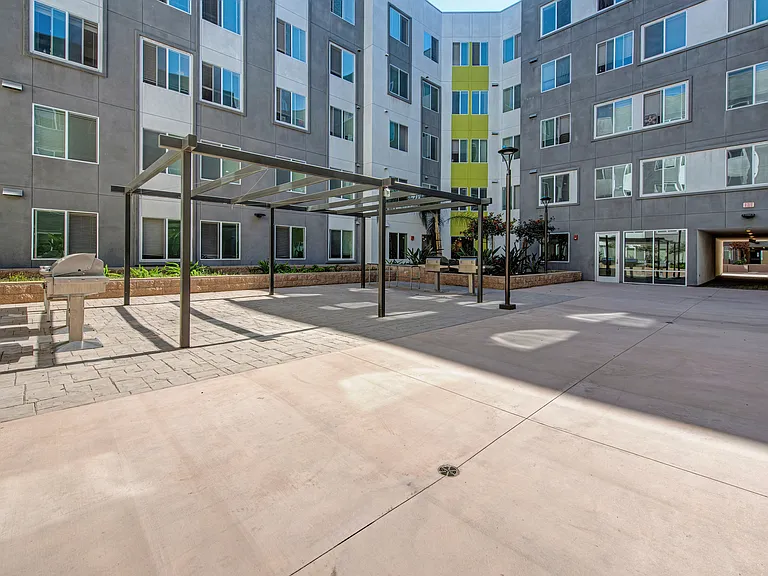 First Point Apartments — Photo 28