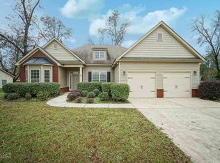 100 Shady Bank Ln, Byron, GA 31008