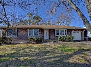 451 Beacon St, Toms River, NJ 08757