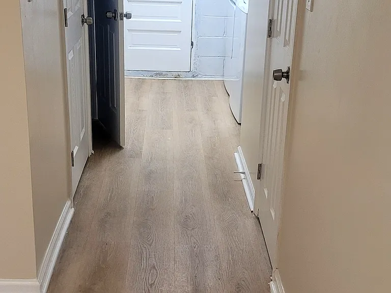 1730 Weston Ave — Photo 4