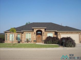 1407 S Runyan Ave, Artesia, NM 88210