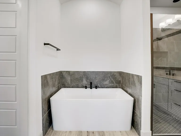 17136 Texas Pistache Dr — Photo 25