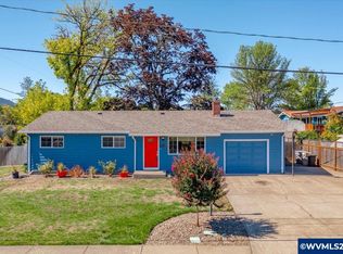 224 S 24th St, Philomath, OR 97370