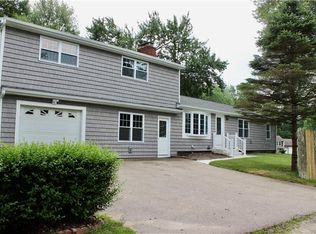 11 Manning Ct, Coventry, RI 02816