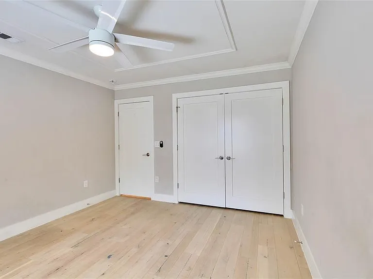 6203 Cary Dr — Photo 22