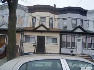 8642 89th St, Woodhaven, NY 11421