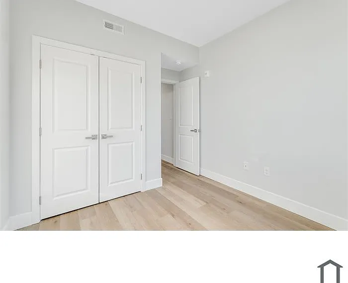 3213 N 13th St #A11 — Photo 10
