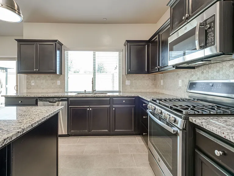 4129 Alamos Ave — Photo 15