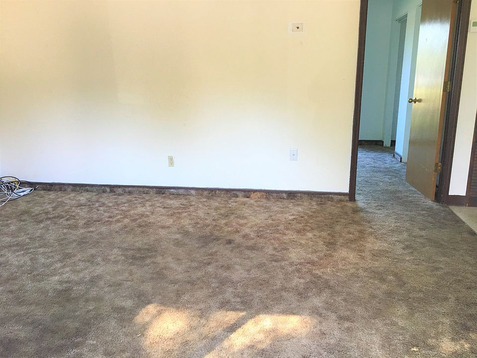 2nd image of 3040 N Arkansas Ave APT 1