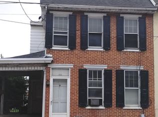 250 E Queen St, Chambersburg, PA 17201