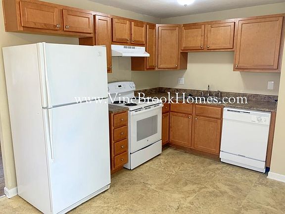 4th image of 211 W Boitnott Dr