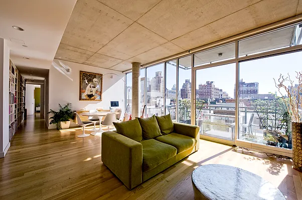 Sold by CORE | media 17