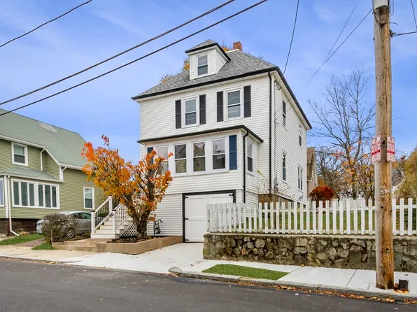 13 Preston St, Malden, MA 02148