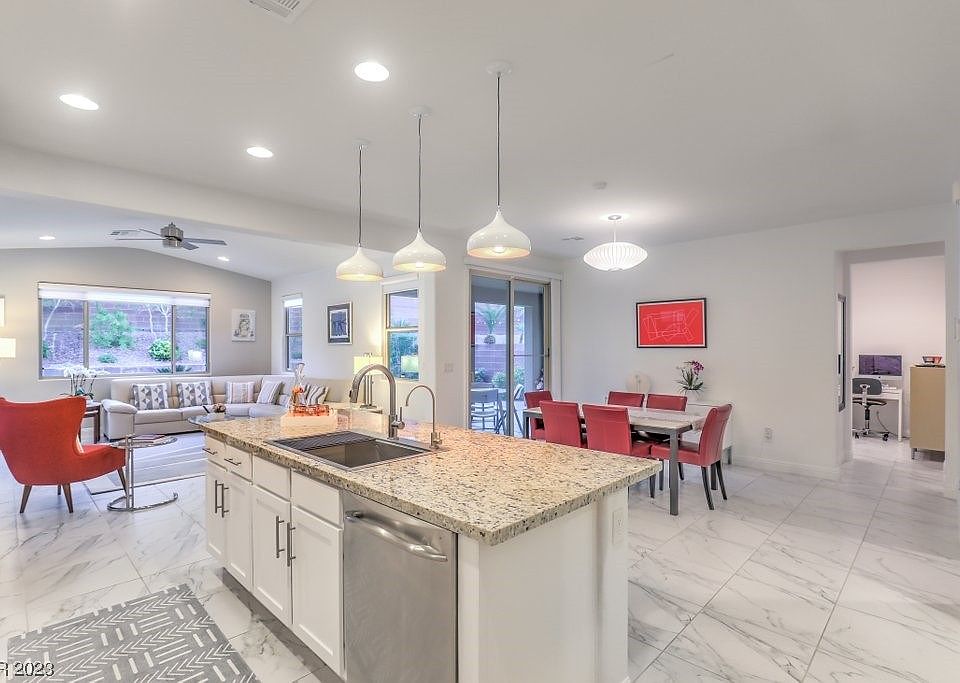 1st image of 5669 Shadow Bend Dr