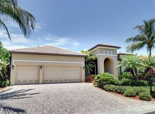 8808 Tropical Ct, Fort Myers, FL 33908