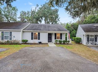 160 Cedar Grove Cir, Beaufort, SC 29902