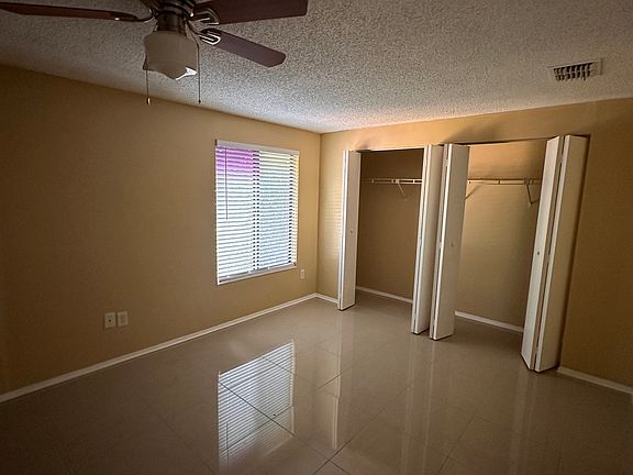 4th image of 7024 Prestwick Cir N