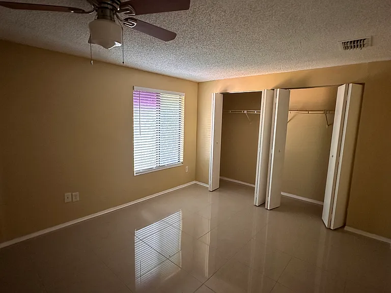 7032 Prestwick Cir S — Photo 6