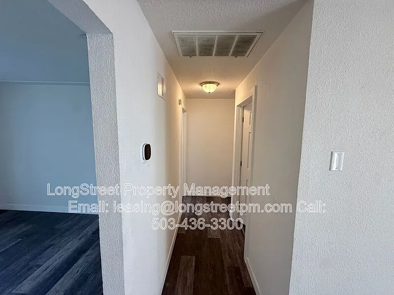 758 Browning Ave S #A — Photo 16