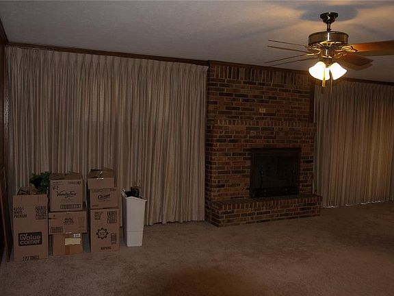 4th image of 148 Cloudcrest Dr