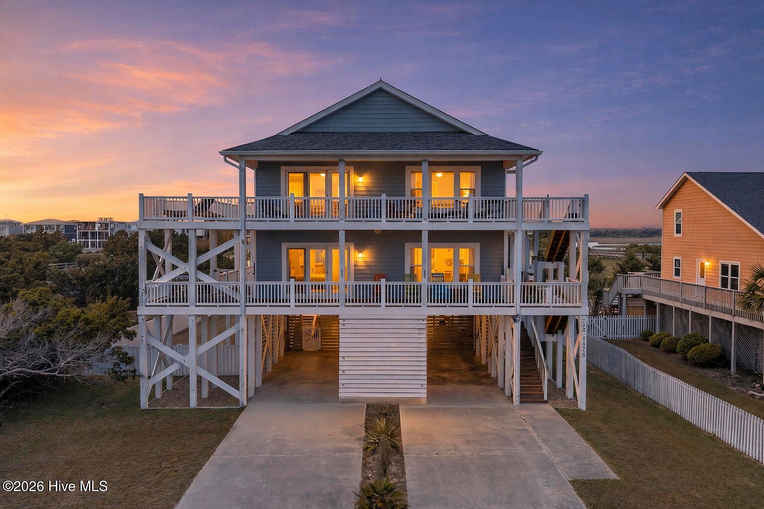 6626 W Beach Drive, Oak Island, NC 28465 | Zillow