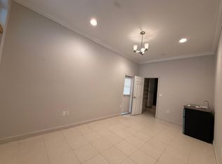 375 Prince Michael Ct #365, Hialeah, FL 33018