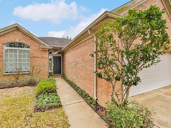 2nd image of 3323 Pecan Mill Dr