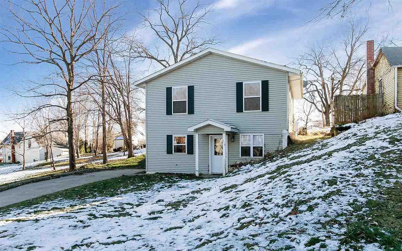 118 W Orange St, West Branch, IA 52358 Zillow