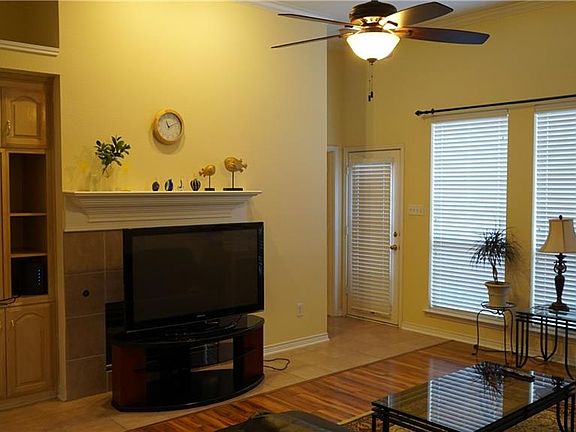 4th image of 2704 Creekmere Dr