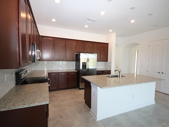 5th image of 2562 Chapel Bridge Ln