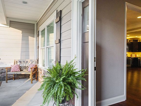 5th image of 912 Broadstone Way