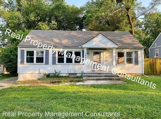 3825 Meadow Ln, Kansas City, MO 64137