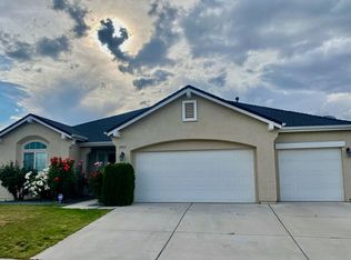 1955 Lenticular Dr, Sparks, NV 89441