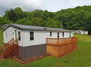 45 Dandelion Trl, Waynesville, NC 28785