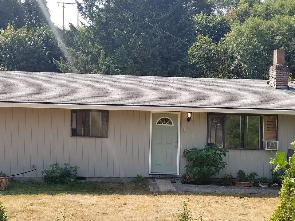1st image of 905 NE 117th St