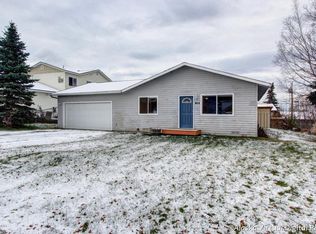 914 Elaine Dr, Anchorage, AK 99504