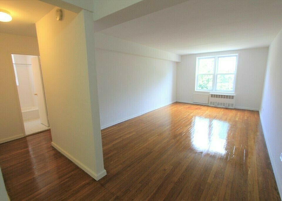 1st image of 144-67 41st Ave #331