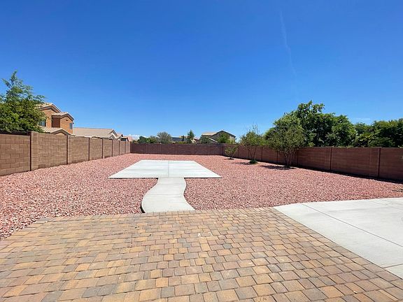 3rd image of 2392 E Sequoia Dr