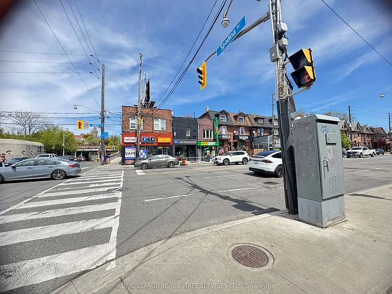 186 Spadina Rd #MAIN FLOOR — Photo 33